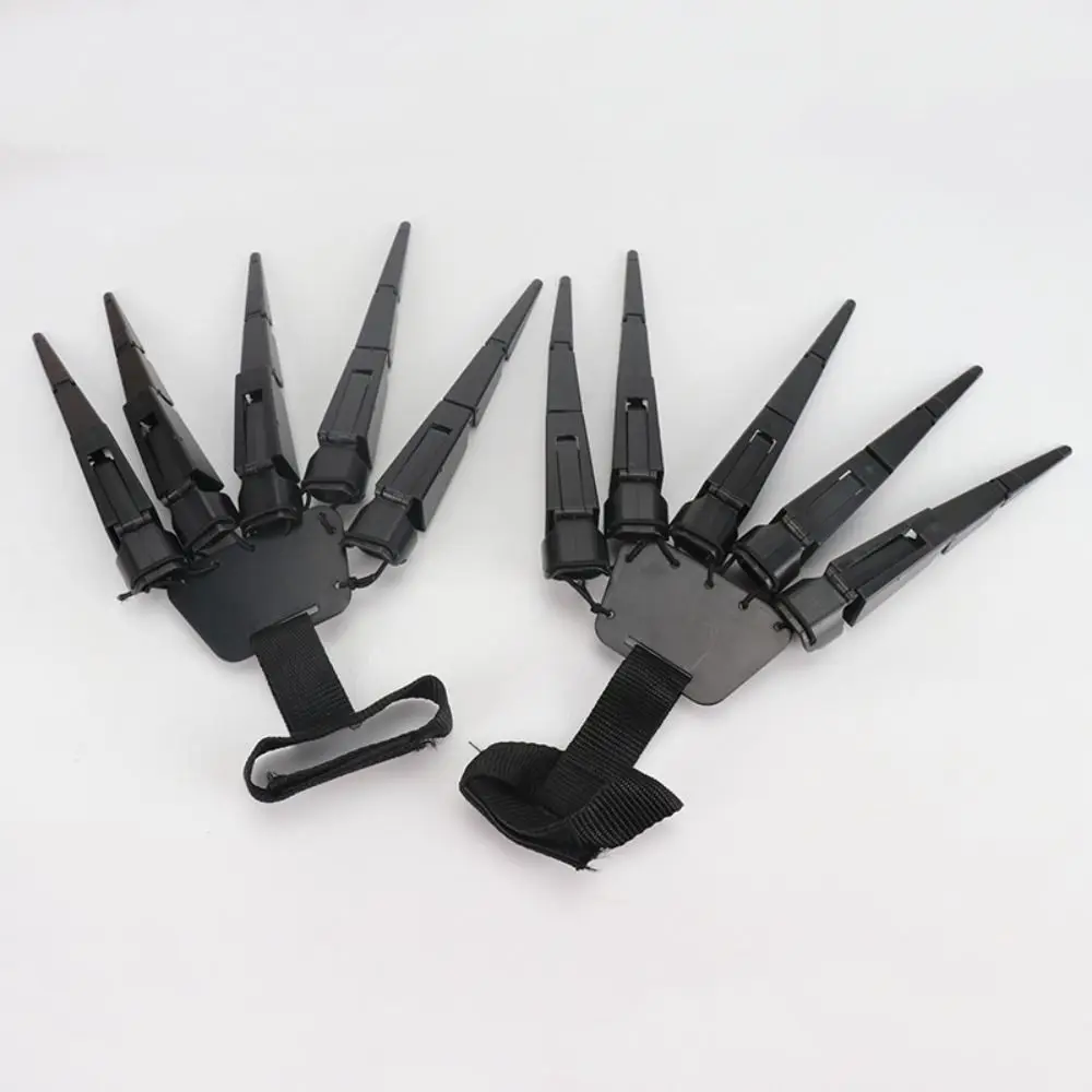 ของเล่นมือโครงกระดูกขยับได้ น่ากลัว 3 มิติ มือโครงกระดูก 3 มิติ นิ้วขยับได้ ยืดหยุ่น ทำจากพลาสติก