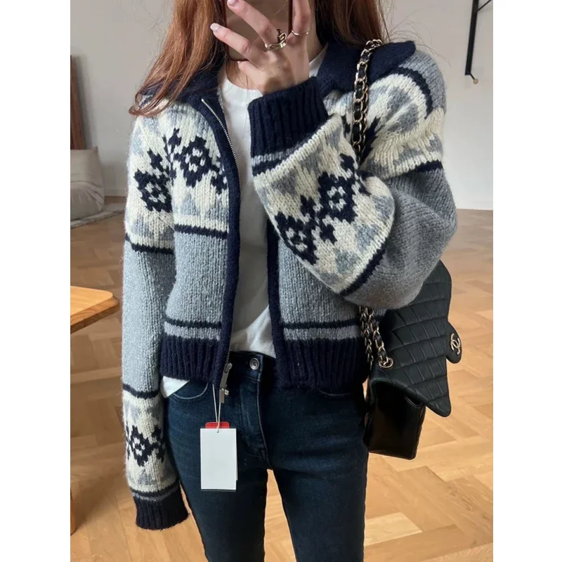 NEW Korean Gentle Touch  Sweater  Winter Retro Knitted Cardigan Chic Jacquard Zipper Knitted Sweater Cozy Jacket
