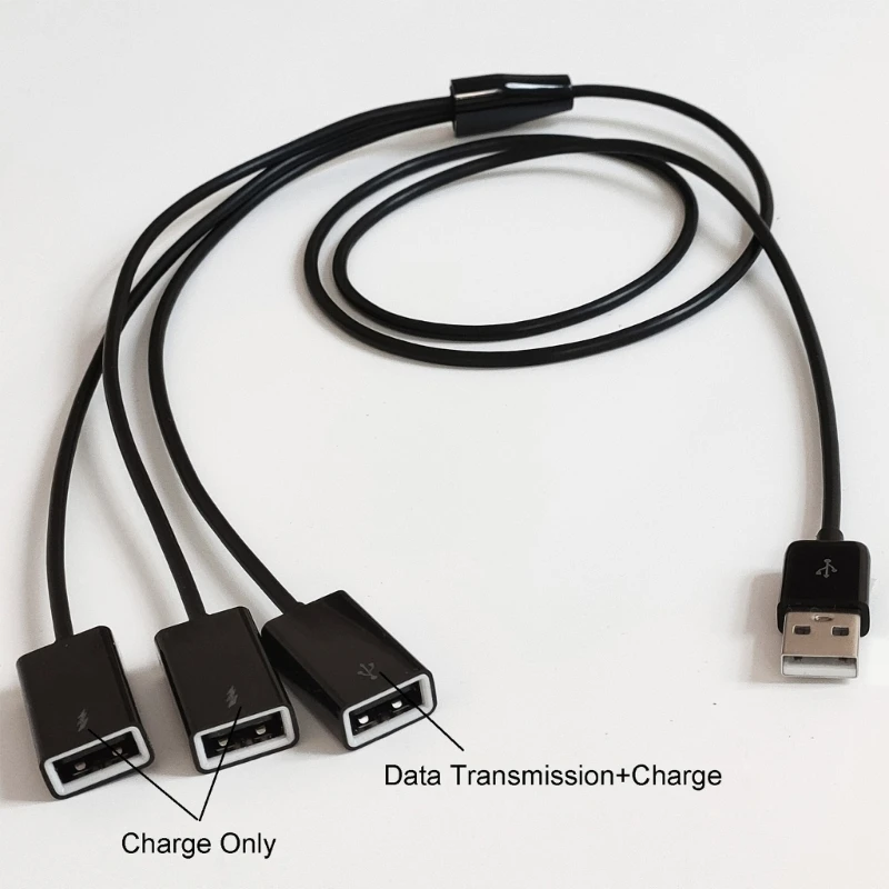 Splitter USB 3 Porte – Espandi Il Tuo PC Con Un Cavo Comodo E Veloce
