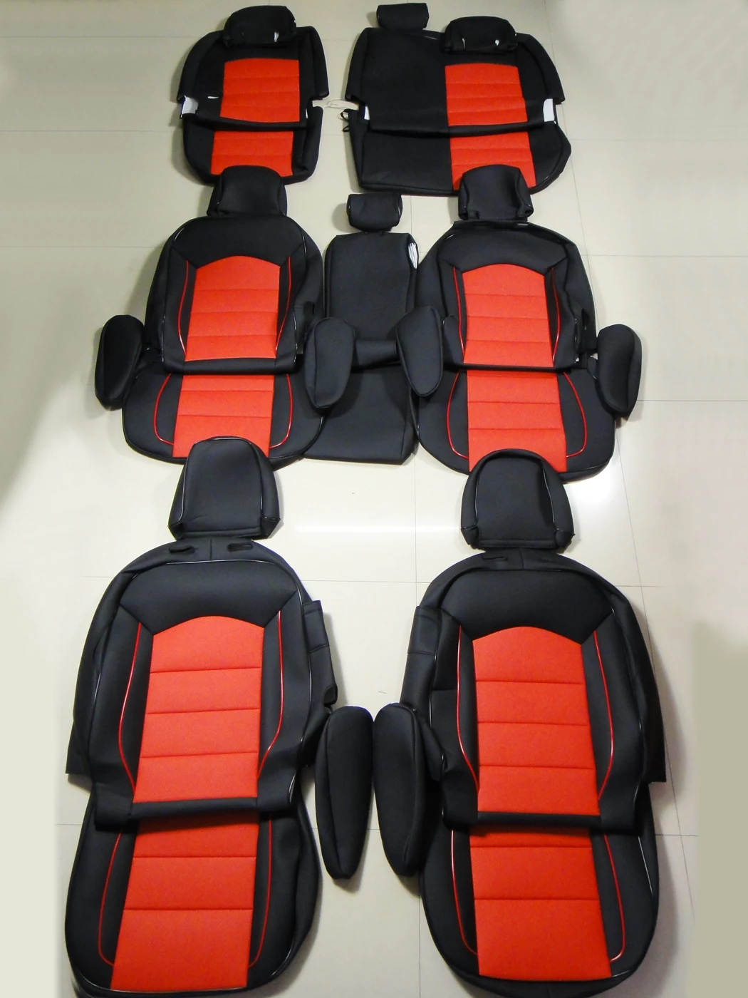 

For Toyota Sienna Seat Covers LE XLE Accessories 2018 2019 2020 2021 Cowhide & PVC Leather 7 & 8 Seats Cushion Support 25PCS/Set