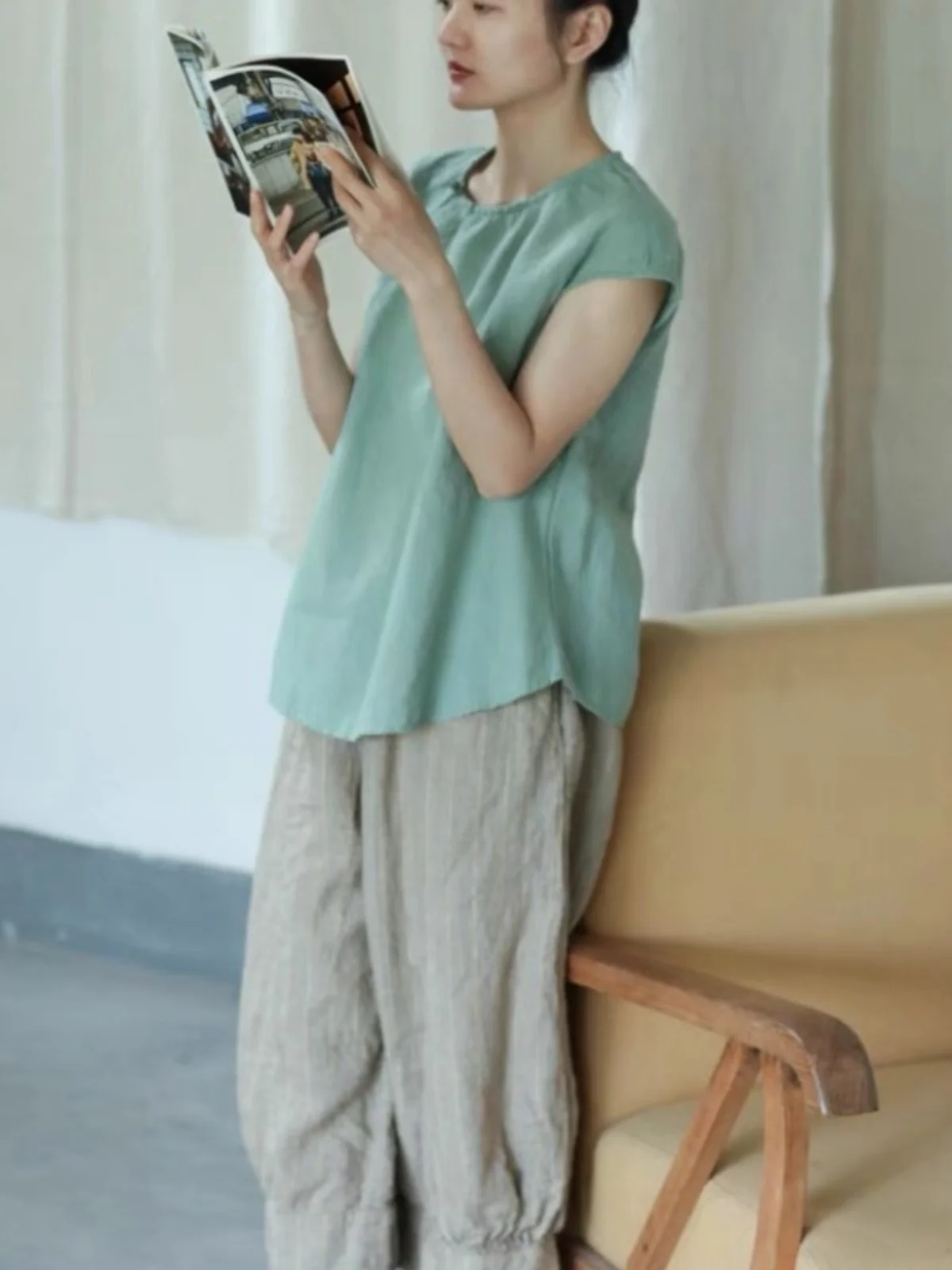 중국 스타일 라운드 넥 코튼 린넨 여성 여름 예술적 컬러 심플 오버헤드 얇은 탑