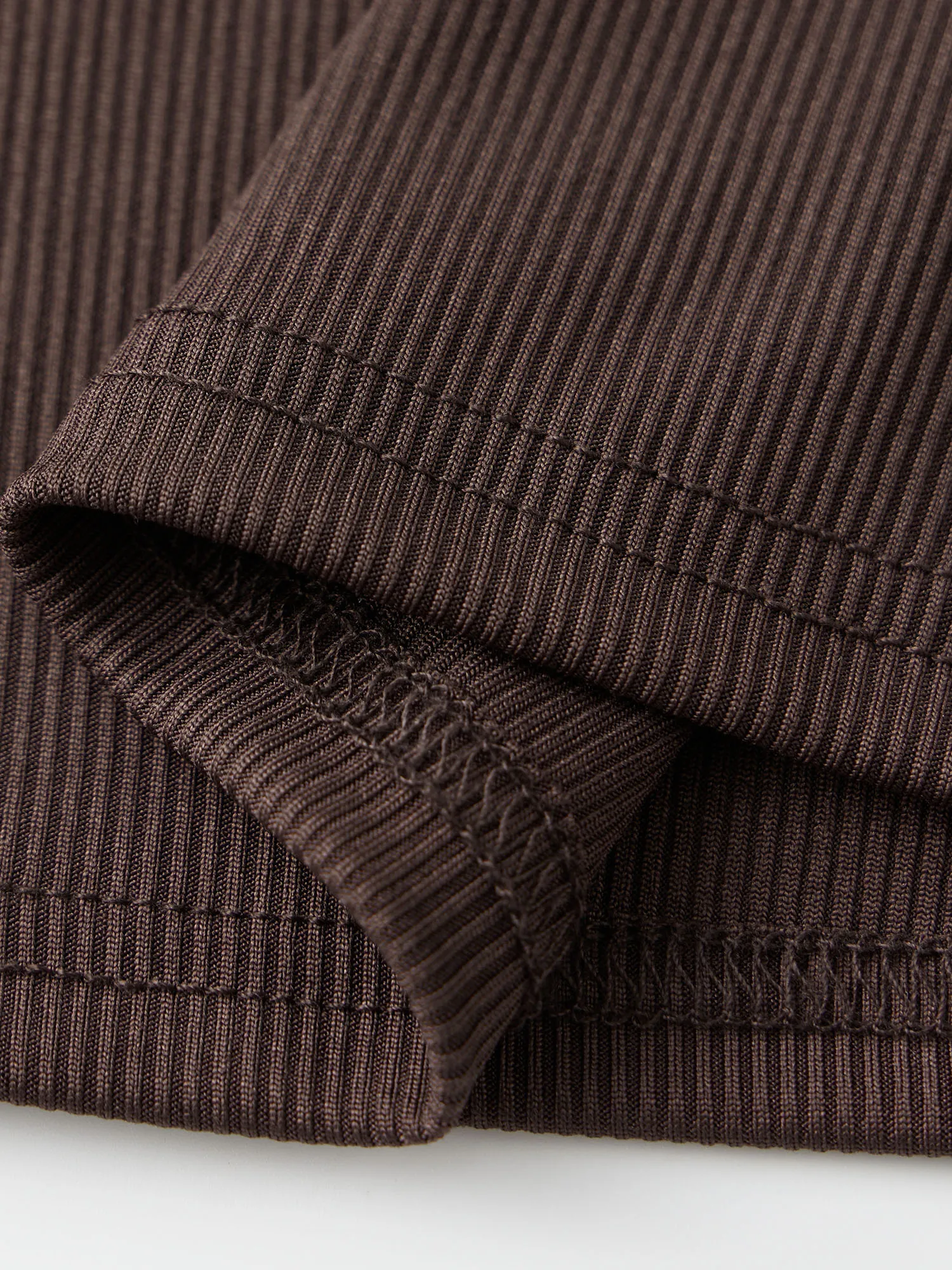 Women s Turtleneck Sweater Stylish  Fit Pullover Knit Top with Long Sleeves for Fall Fashion Statement