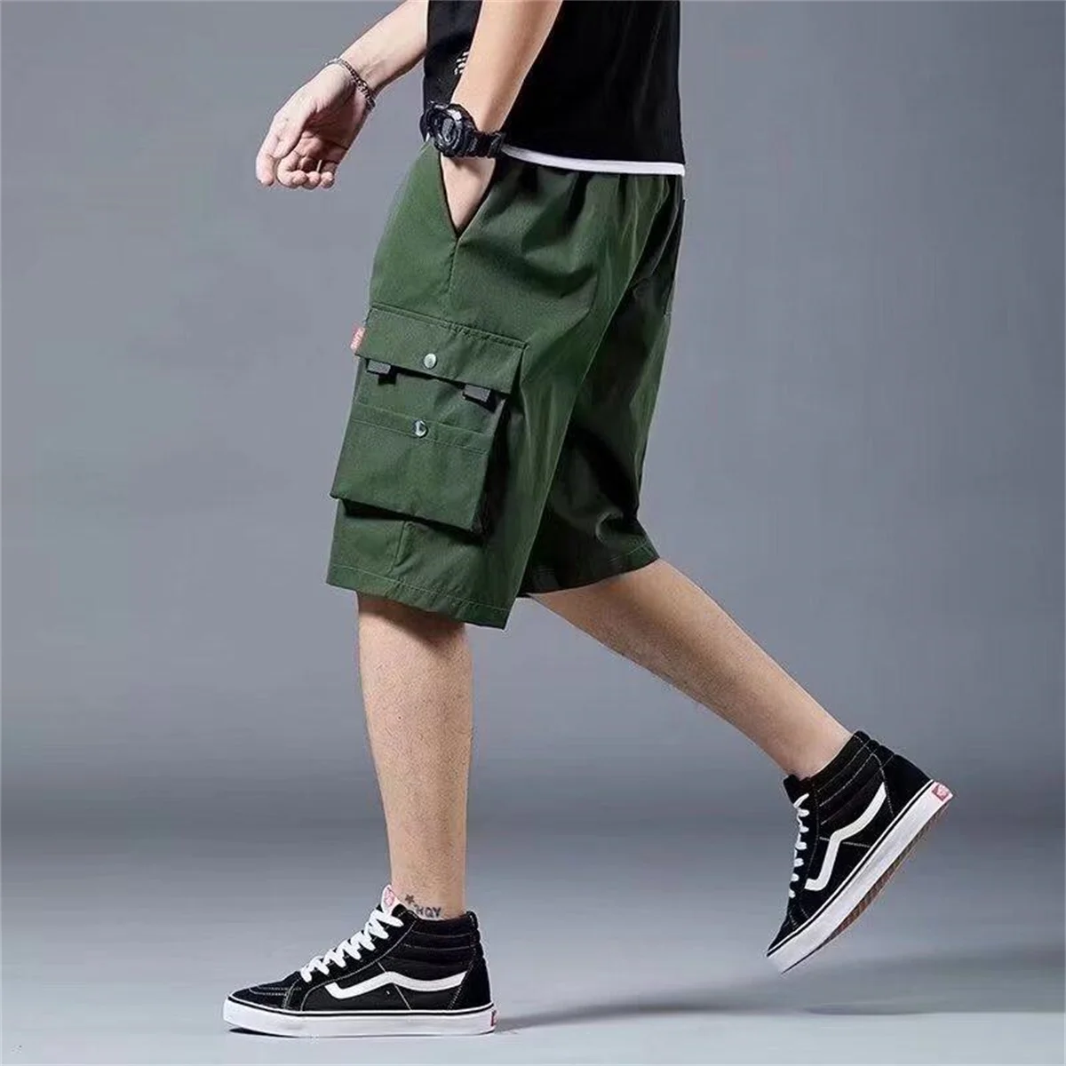 Black Hip Hop Cargo Shorts for Men\'s Summer Wide Leg Casual Shorts Korean Gray Green Pants Loose Japan High Waist Pants Men