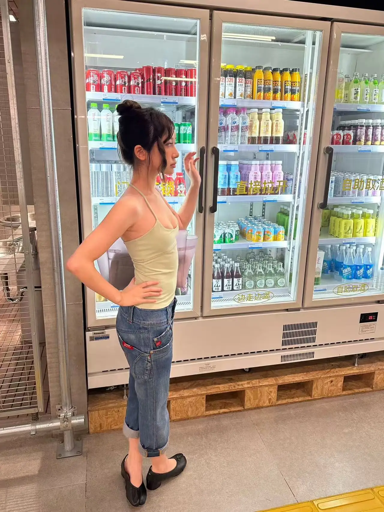Tank 26 Summer New Style,High-Elastic Tight-Fitting Short Base Layer Outerwear Tank Top, Multiple Colors Available