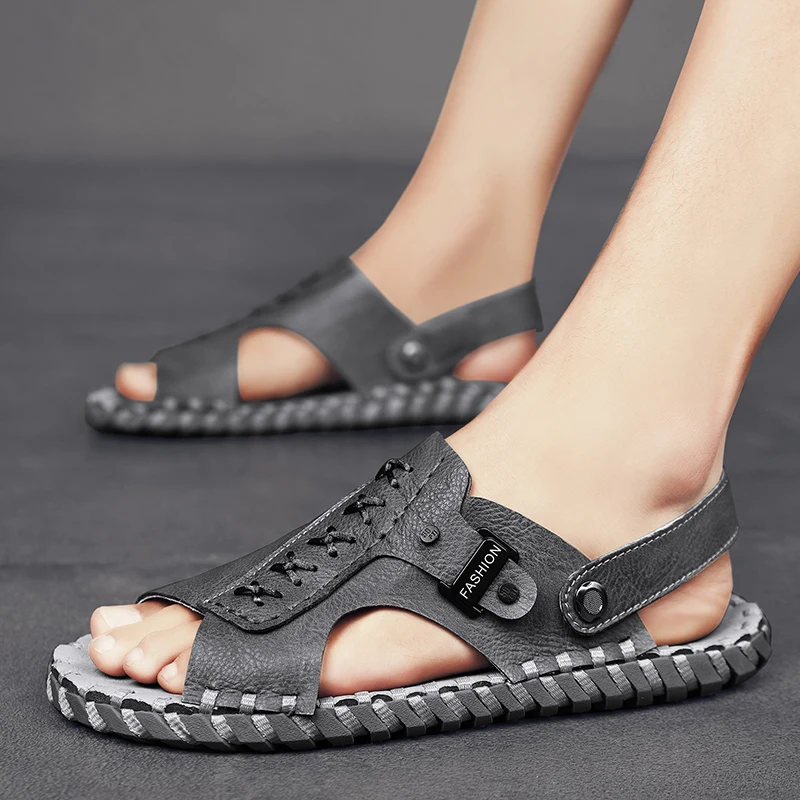 

Summer men's shoes Trendy breathable and comfortable style Leisure outdoor street or beach walking Lightweight daily sandal