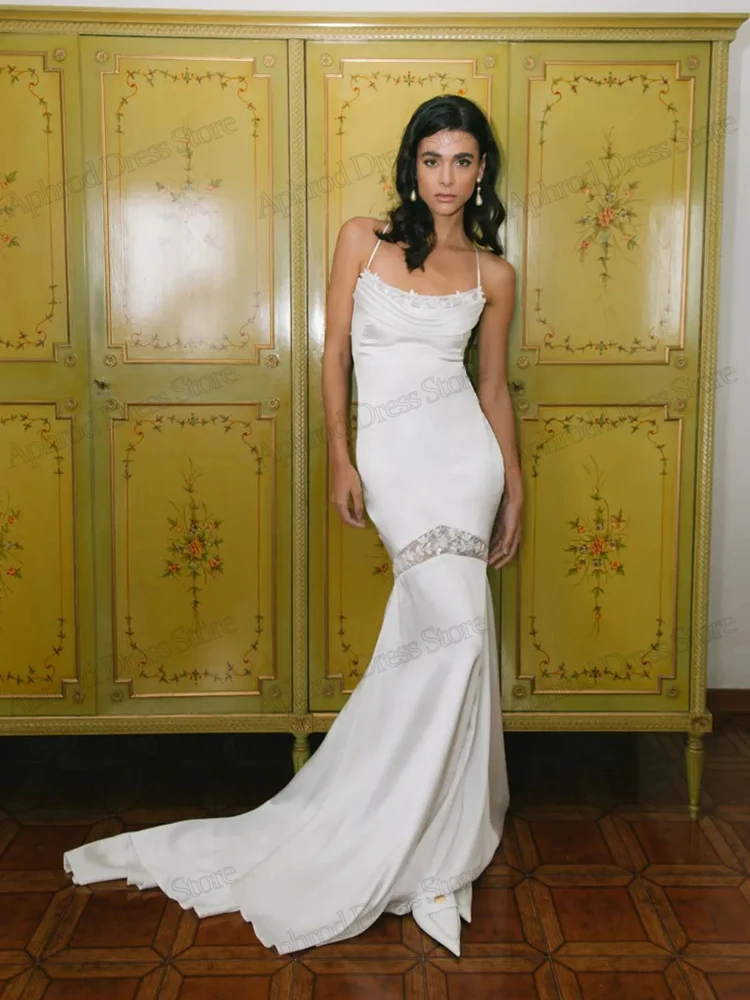 Abiti da sposa moderni Abiti da sposa in raso Abiti senza maniche senza schienale per la festa formale Abiti eleganti da sposa personalizzati 2025