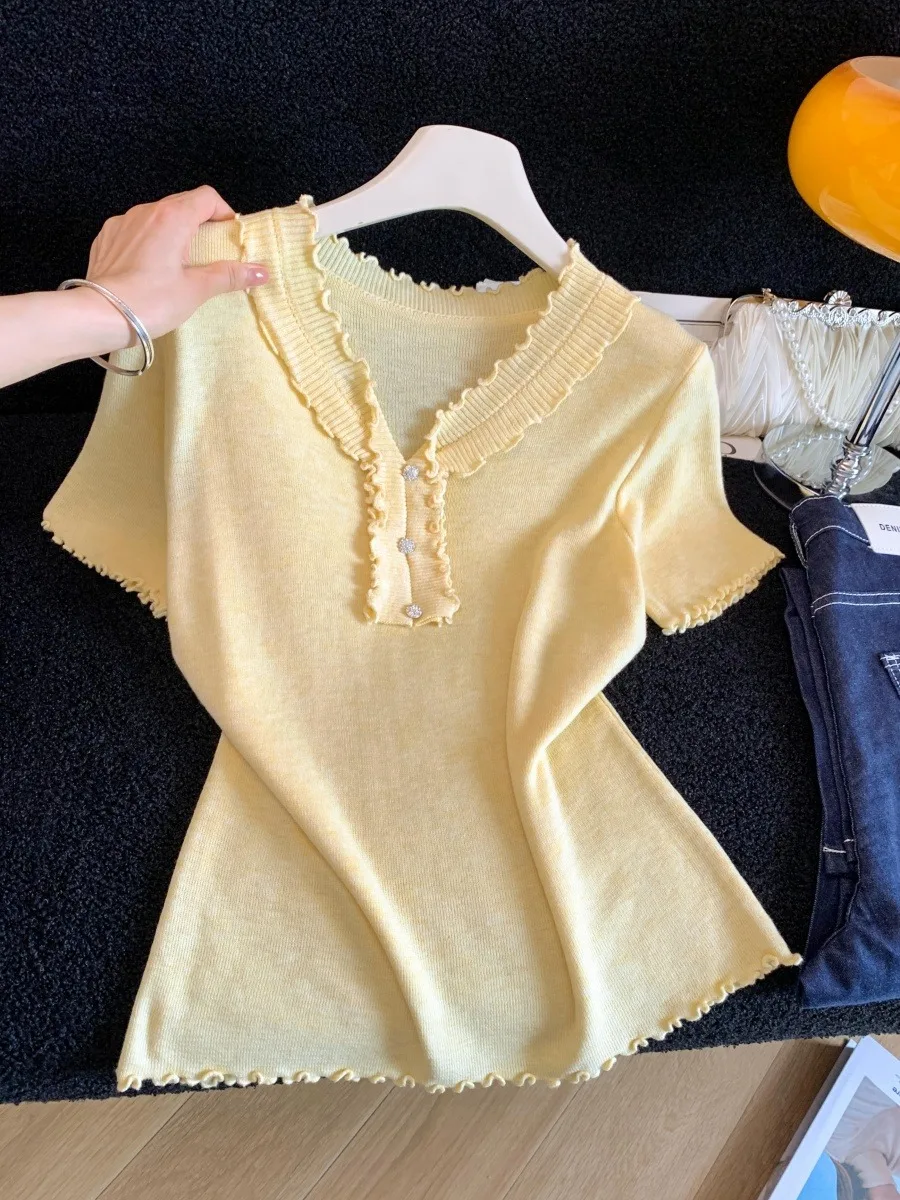 

Gentle Wind Yellow V-neck Short Sleeve T-shirt Women's Summer Design Sensation Elegant Base Shirt Top Chinese Style Slim Fit