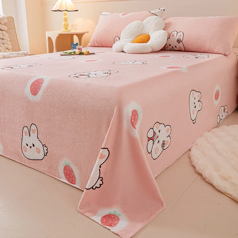 3Pcs Cartoon Rabbit Strawberry Bed Sheet Set Kawaii Style Kids Bedroom Decor Flat Sheet Warm Milk Velvet Thickened Bedding Sets