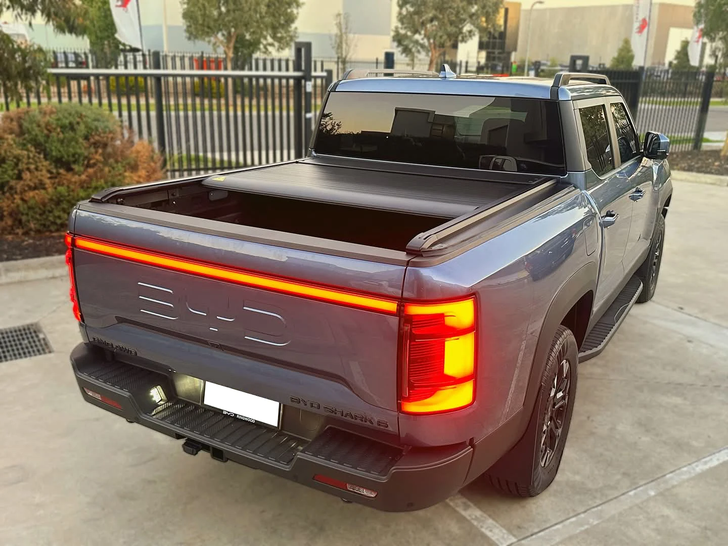 Tampa de rolamento Shark 6 Roll N Lock, tampa de obturador retrátil manual de alumínio elétrico resistente