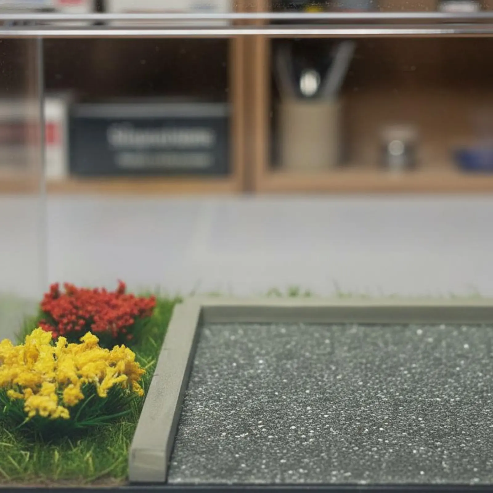 miniatura-de-cenario-de-estacionamento-em-acrilico-1-64-para-exibicao-de-carros-e-armazenamento-de-colecionaveis