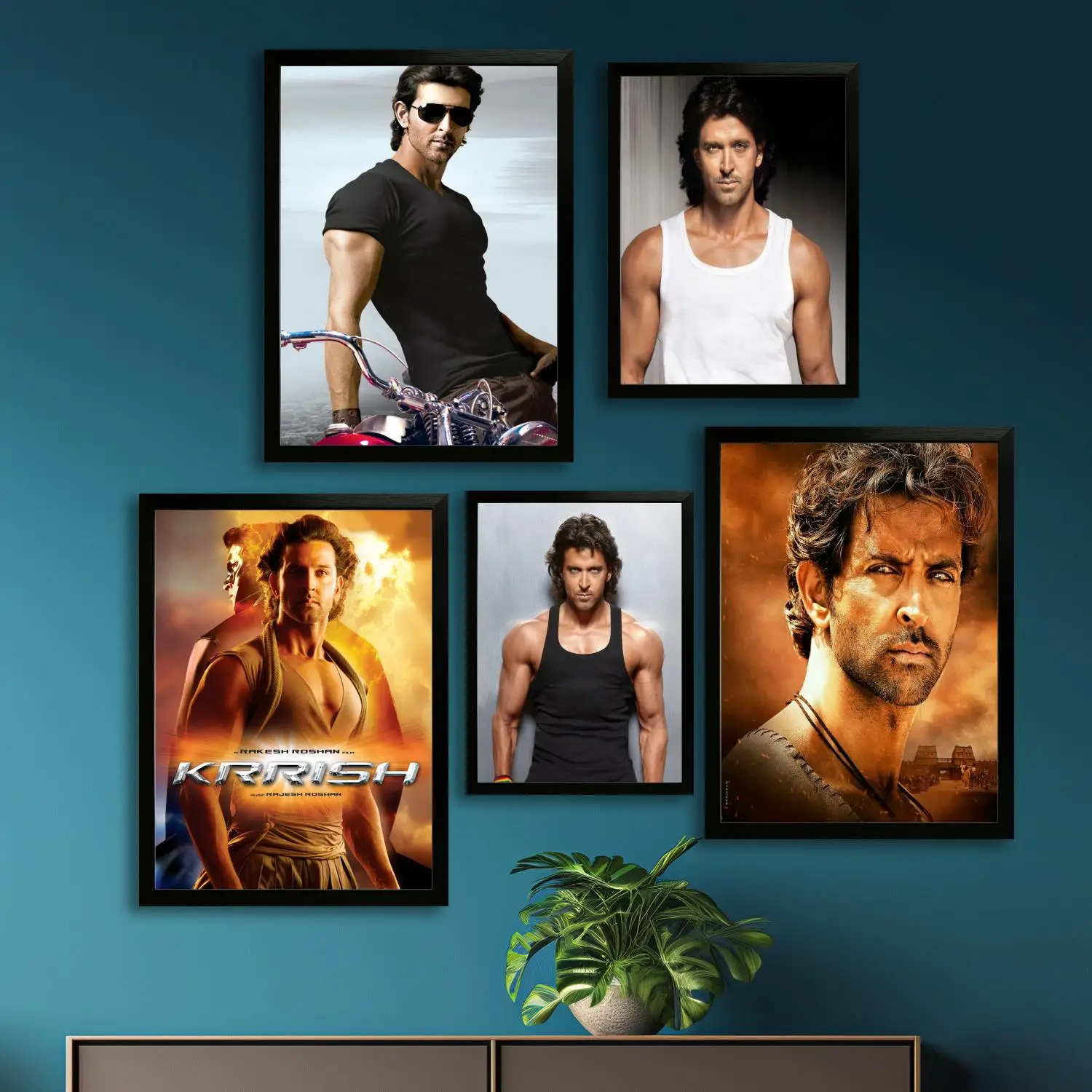 hrithik roshan Canvas Art Poster and Wall Art, Picture Print, Modern Family Bedroom Decor, Posters,Decorative painting