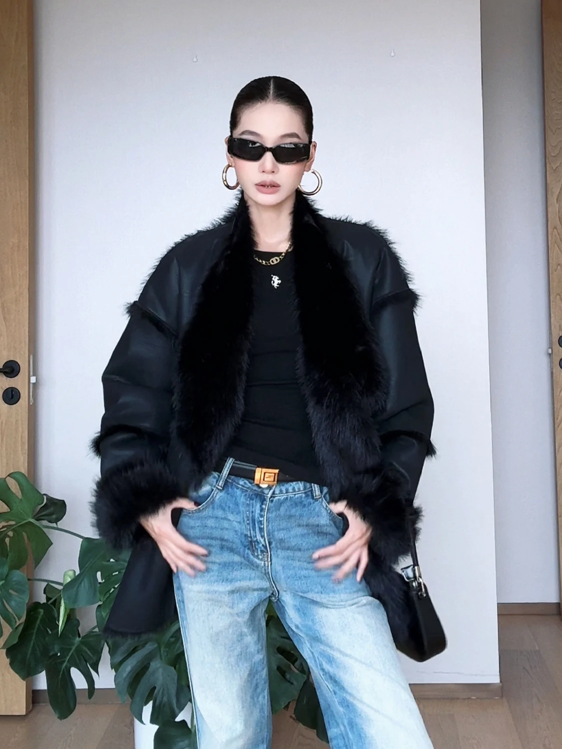 Casaco Longo de Couro Sintético CIZZLEMORE Thiened Bla Fur Intimated Design para Mulheres Jovens