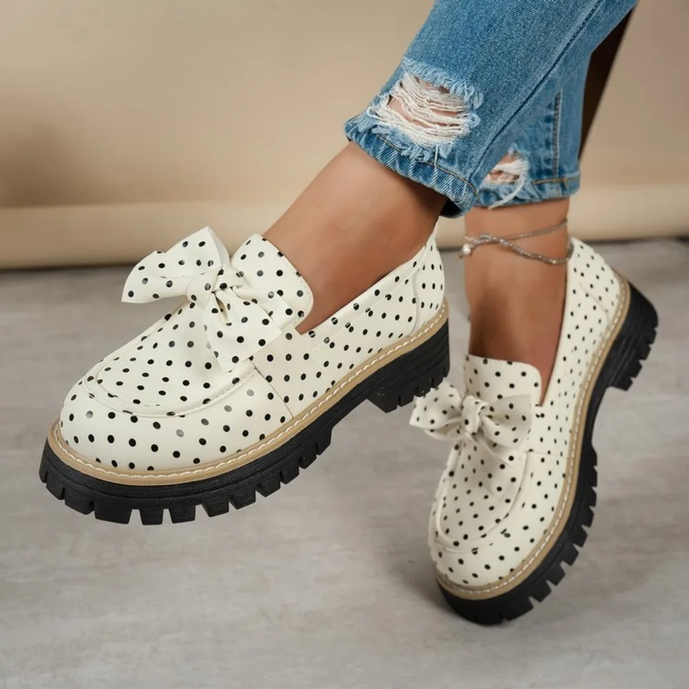 2026 New Retro Women Polka Dot Bow Knot Sneakers  Style Round Toe Fashion Casual Sneakers Women Shoes for Women Zapatos De Mujer view 3