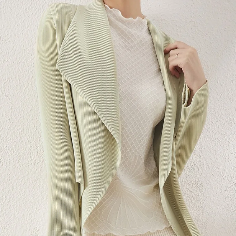 Miyake المرأة 2025 الخريف جديد قميص سترة التلبيب ركاب قصيرة فضفاضة رقيقة مكتب ارتداء دعوى التلبيب كم طويل معطف المرأة