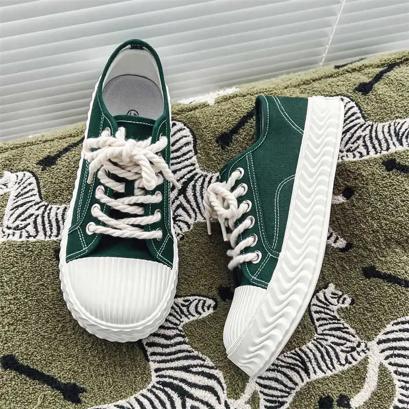 أحذية رياضية مكتنزة من الجلد العادي للرجال تقدم أحذية رجالية كاجوال من Damas بتصميم فاخر رياضي Vip عروض رائعة