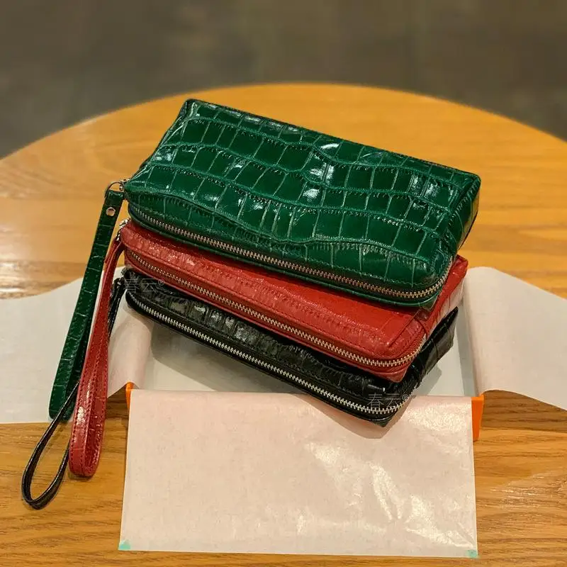 genuine-leather-long-wallet-crocodile-pattern-handbag-for-women-market-shopping-makeup-bag-new-2026-model-wrist-strap-design