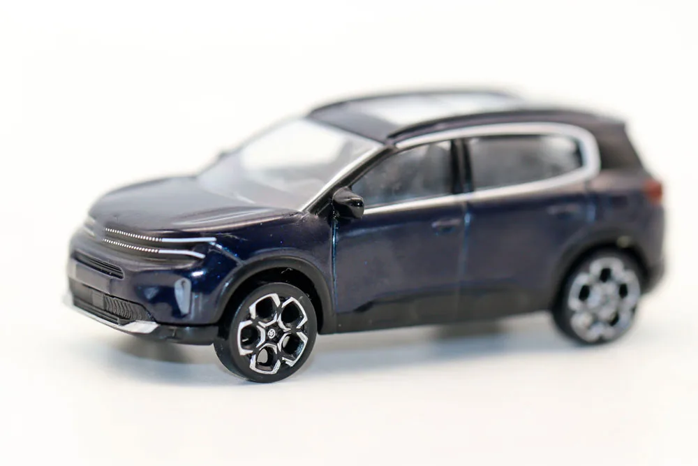 

Металлический масштаб 1/64 C5 Aircross 2022 автомобиль внедорожник 3-дюймовые автомобили литой под давлением сплав игрушечная модель для коллекции подарок