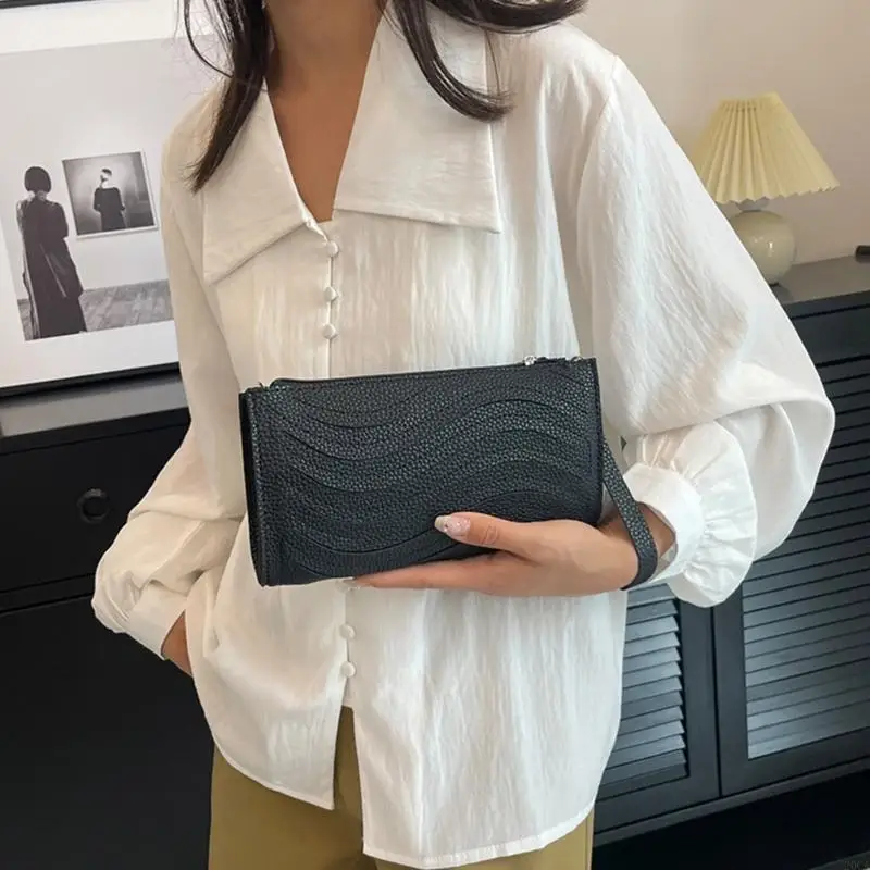 

2023 NEW Evening Bag Lady Purse Ripple Designed Chain Bag Party Banquet Clutch 20CA