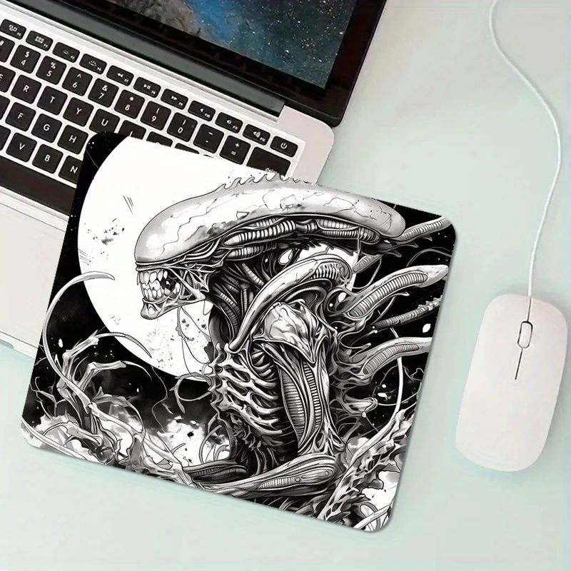 Alien Mouse Mat Desk Pad Mousepad Gaming Desk Interior Office Mouse Mat Setup Pad for Computer Mouse Playmat Office Carpet