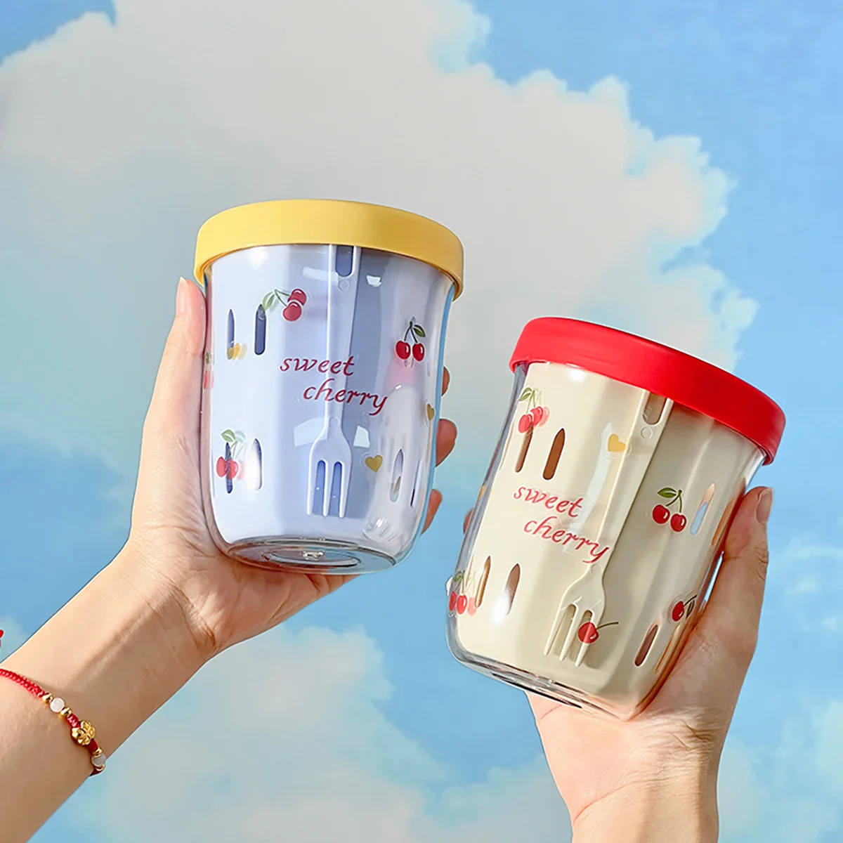 WORTHBUY Double Wall Salad Cup Portable Leak Proof Oat Container With Fork&Handle Drain Fruit Cup Cute Breakfast Cup For Student