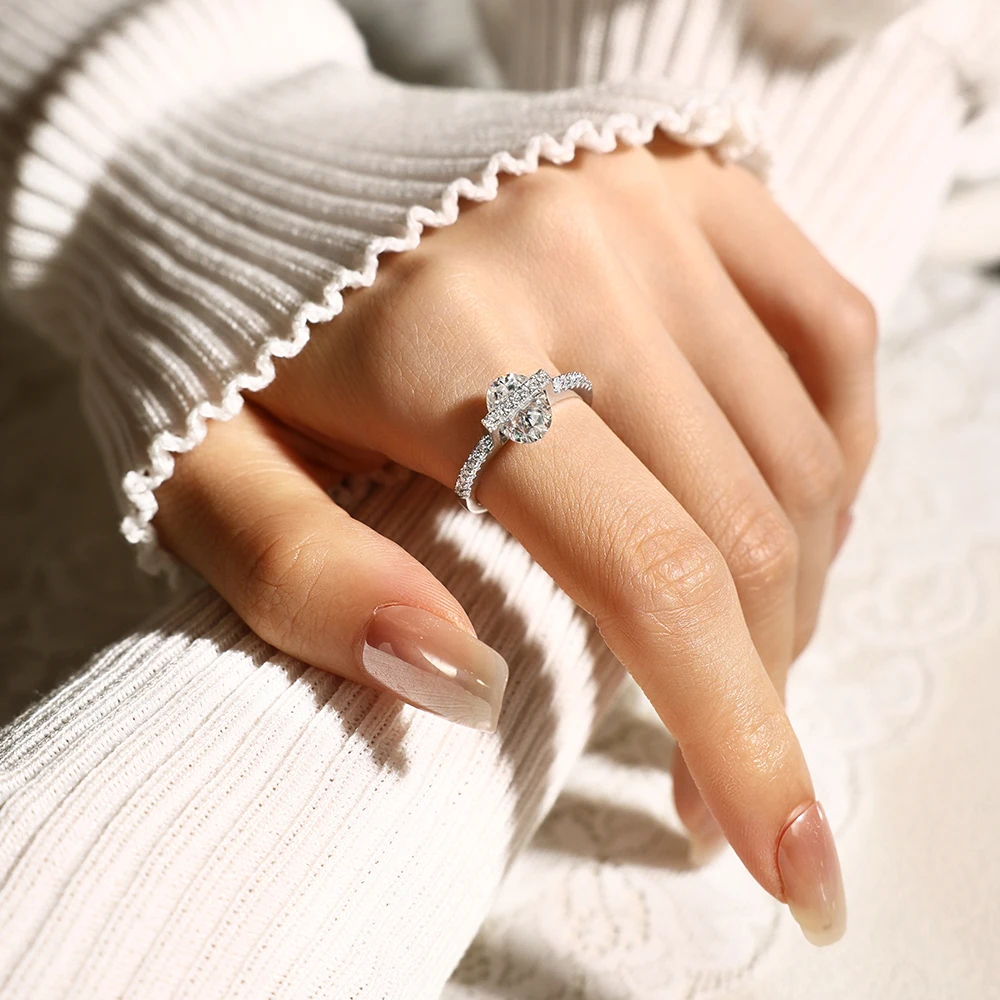 

Mintybox Oval Cut Moissanite Ring 925 Sterling Silver Pave Side Stone Solitaire Band Wedding Engagement Lab Diamond Jewelry Gift