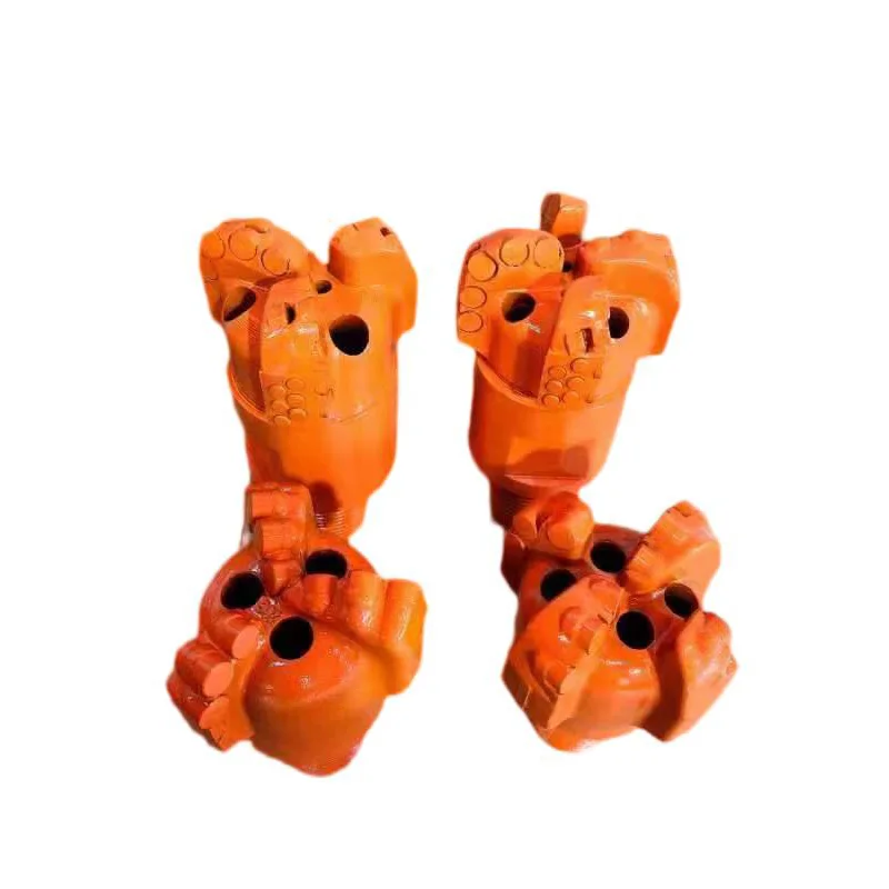 Punta da perforazione per una perforazione efficiente di pozzi d'acqua