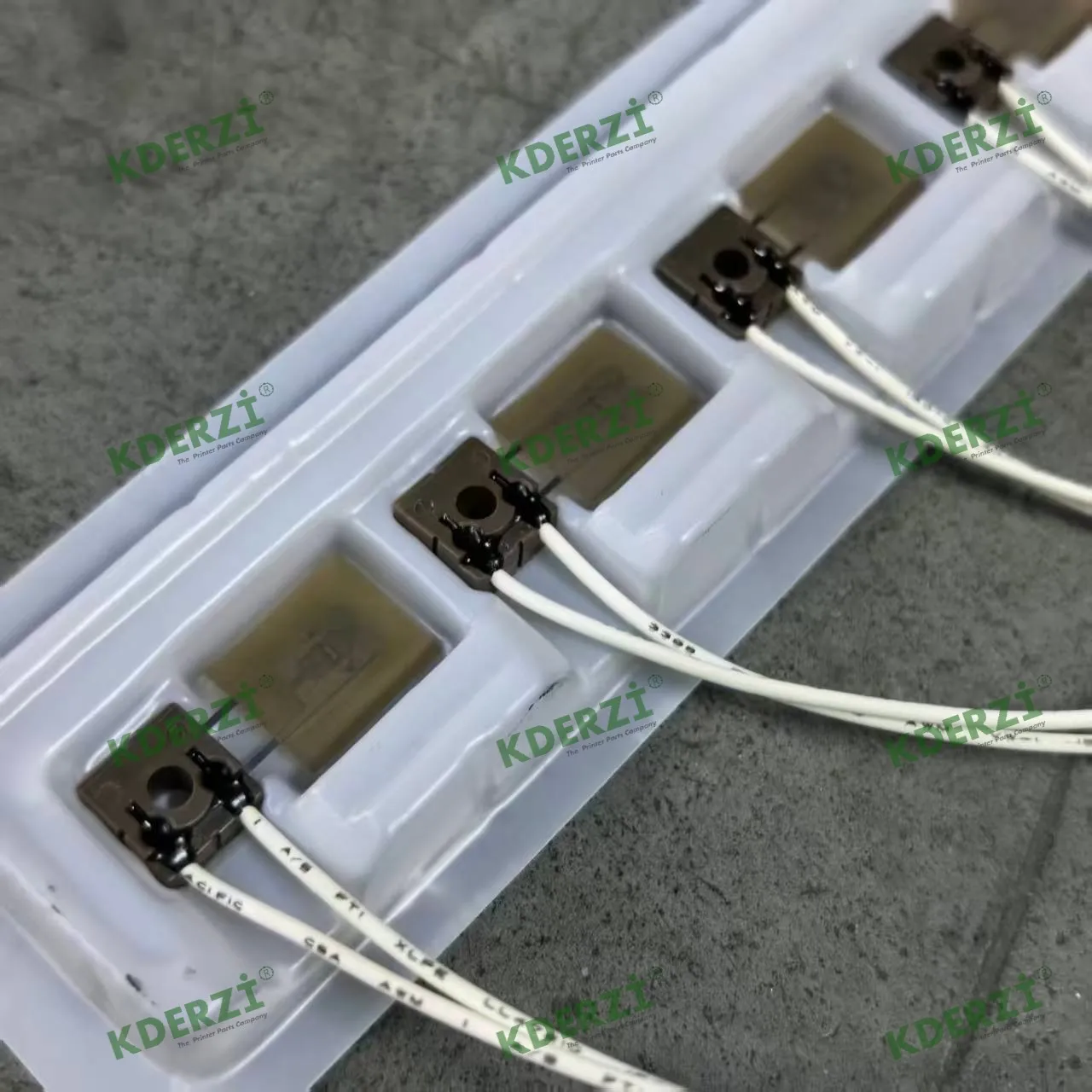 

5X Новые термисторы 1404-001541 для принтеров Samsung ML2160, 2165, SCX-3401, 3405, ML-1660, 1670, 1666, SCX-3200, 3201, 3205, M2070, 2071 (запчасть)