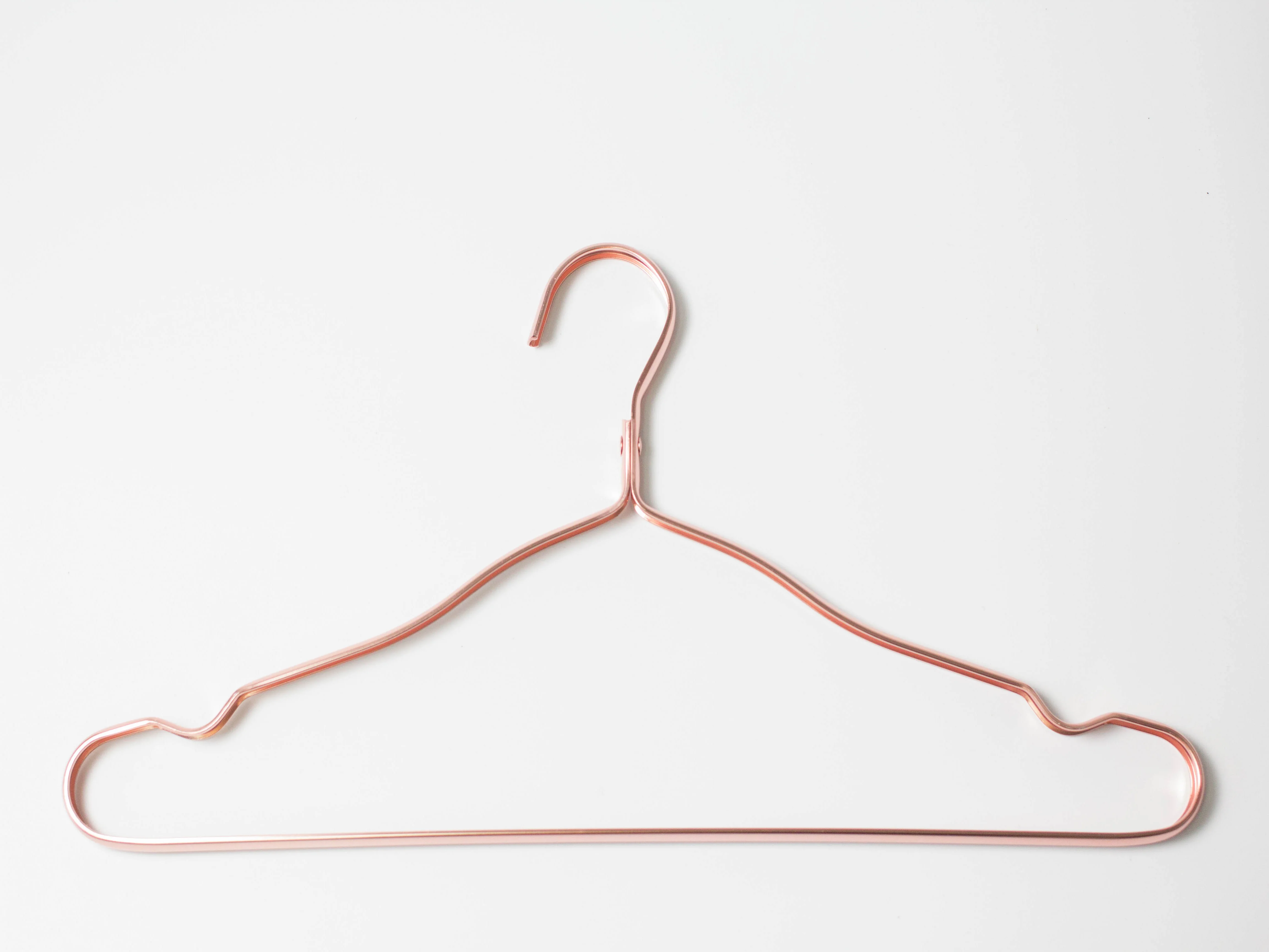 

10 PCS Metal Clothes Hanger Rose Gold Coat Suit Anti Slip Simple （DN-6606B-COP）