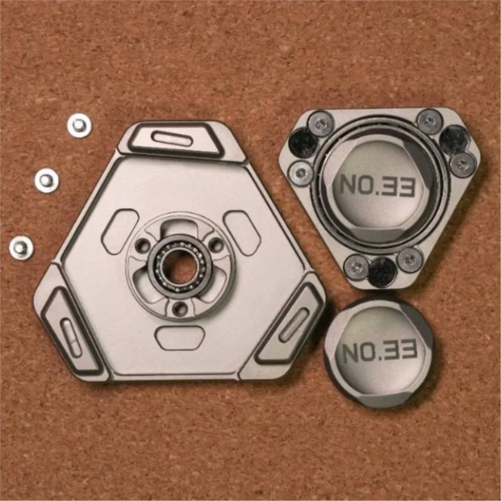 N0.33 Studio Acciaio inossidabile Titanio EDC Collegamento Giroscopio Giocattoli antistress Spinner per dita Scrivania Adulti Fidget Spinner a tre lame