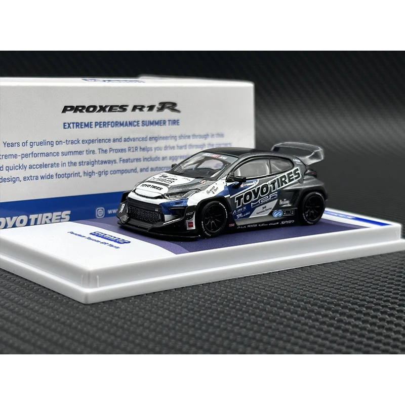 TW In Stock 1:64 Pandem GR Yaris TOYO Diecast collezione di modelli di auto giocattolo In miniatura Tarmac Works