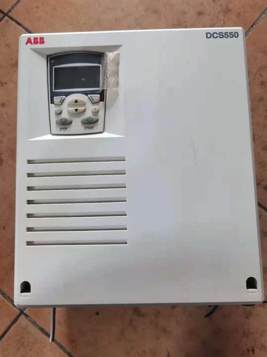 

ABB регулятор DC DCS 550 - S01 - 0090-05-00 - 00 оригинальный спот