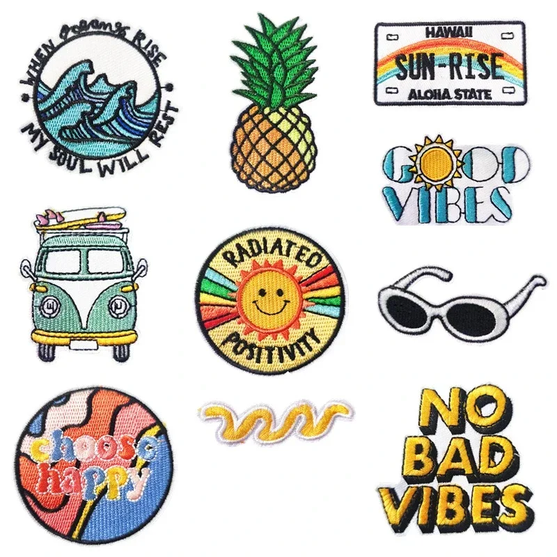 

30pcs/Lot Vintage Embroidery Patch Glasses Bus Sun Rainbow Wave Pineapple Letter Clothing Decoration Accessory Craft Applique