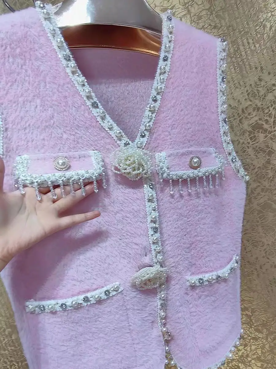 

New In 2025 Spring Autumn Winter Luxury Beaded Tassel Thick Knitwear Vest Women's Sleeveless Sweater Outwear Knit Jacket Coat