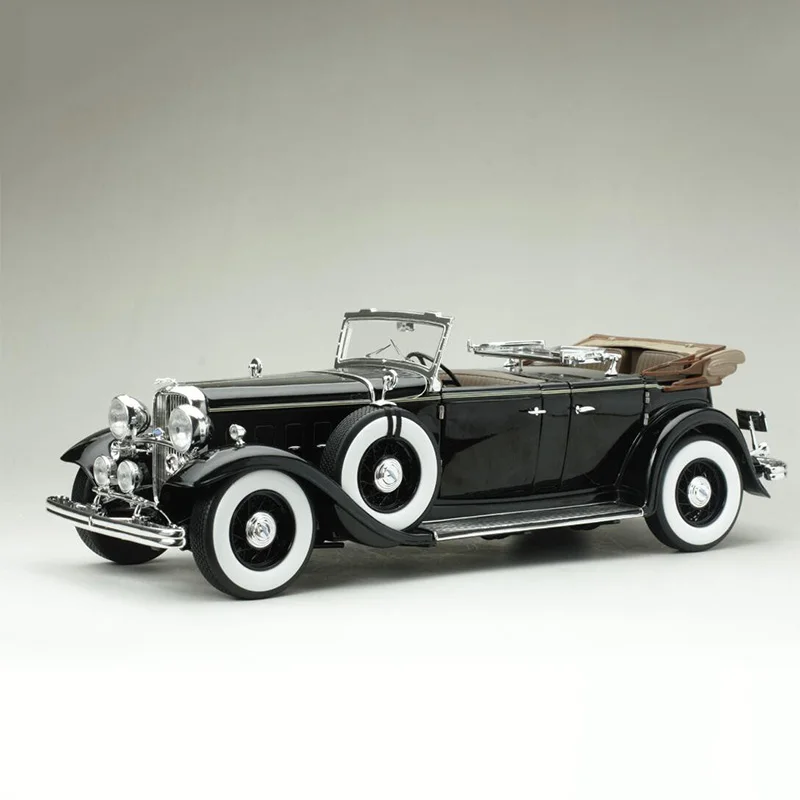 

Diecast 1/18 Scale 1932 Ford KB Classic Car Simulation Alloy Car Model Static Display Collectible Toy Gift Souvenir Decration