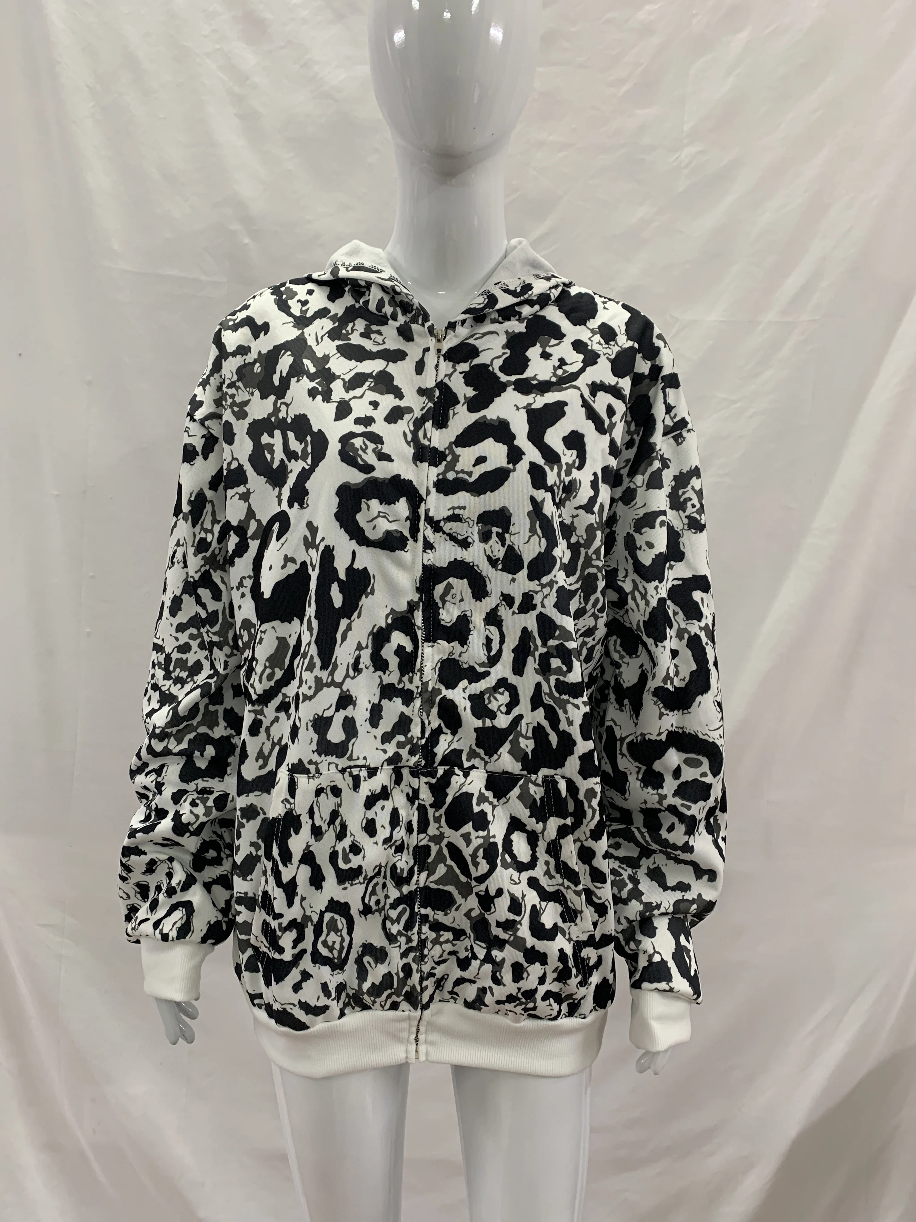 Kurzes Kapuzenpullover-Set mit Reißverschluss, weit geschnittene Jogginghose, vollständiger Leoparden-Print, Y2K-Street-Outfit für Mädchen, tägliches Layering-Wear – Detail 10