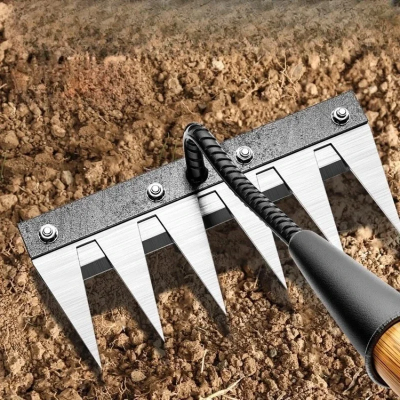 Multi Functional Weeding Rake Open Up Land and Loosen Soil Widely Used Thickened and Not Easily Deformed Bolt Design Easy To Use
