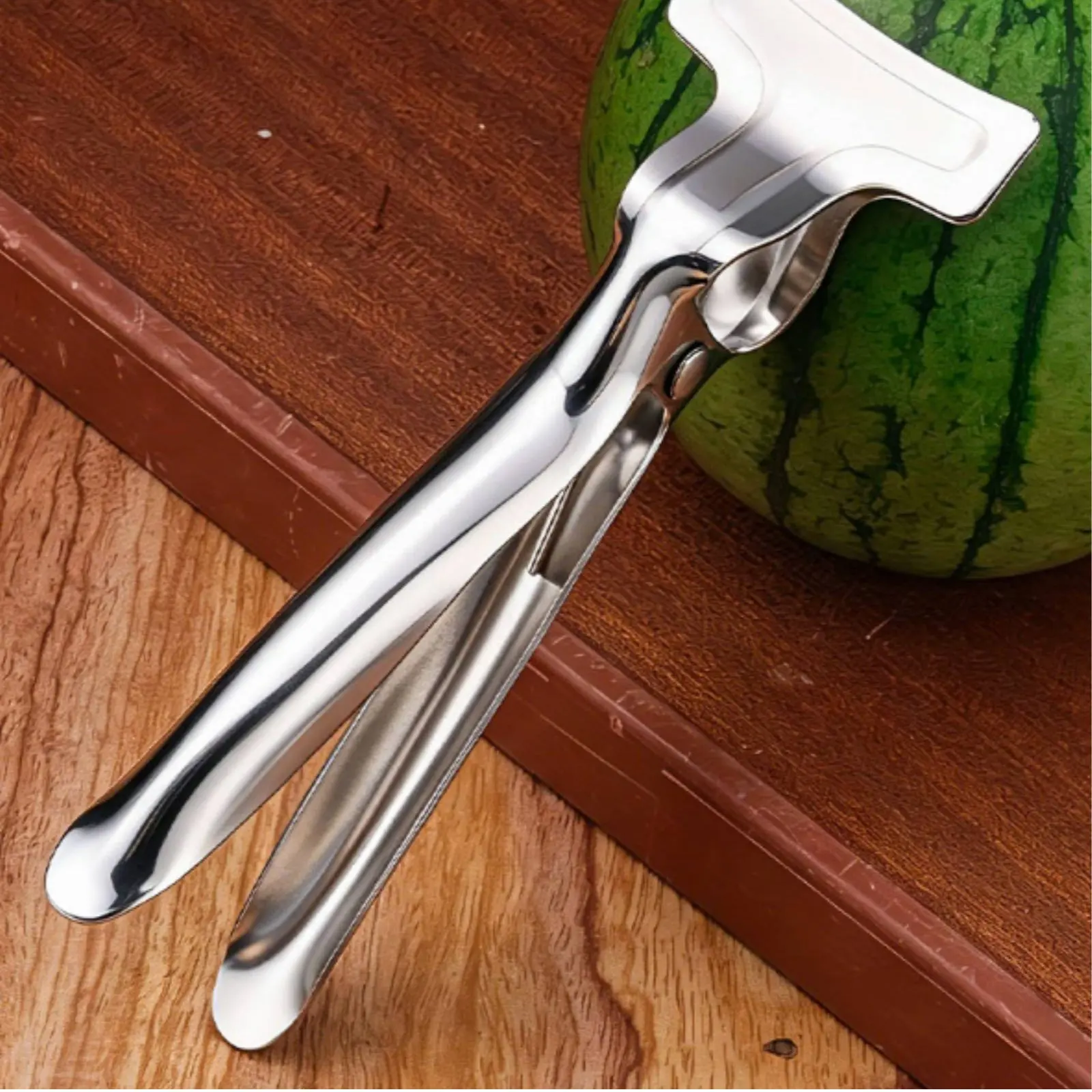 

Double Head Watermelon Opener Stainless Steel Watermelon Opener Kitchen Gadget Two-in-oneUse 2-in-1 for Shop Workers