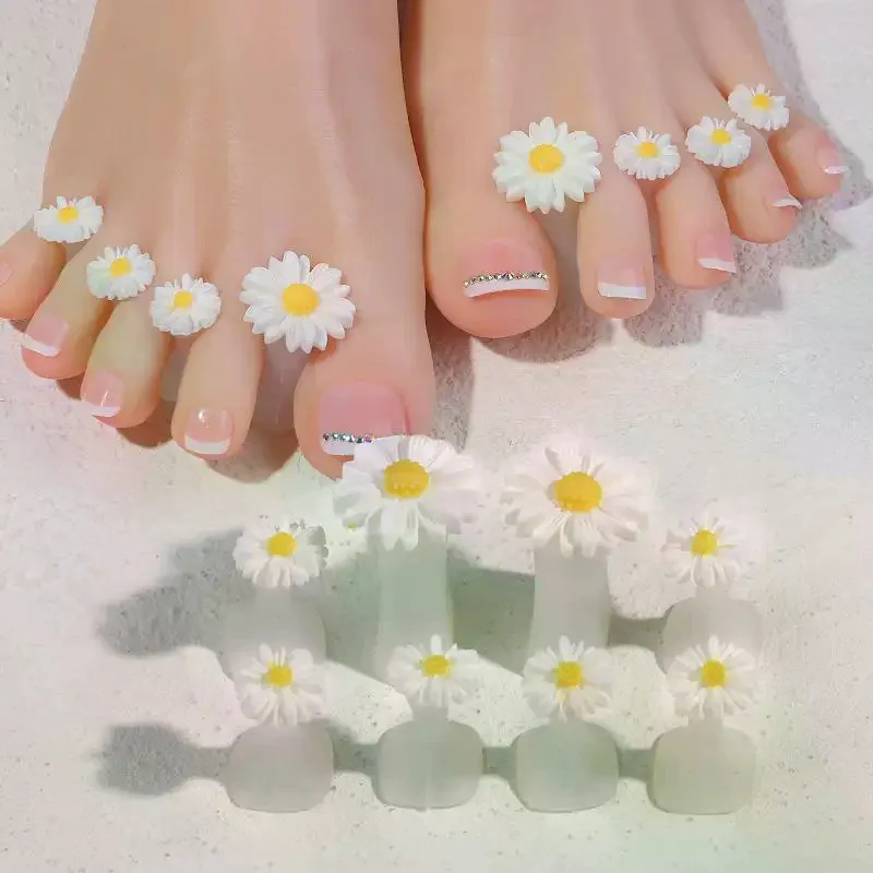 8pcs Pearl & Diamond Shape Toe Separators, Silicone Finger Spacers for Pedicure Manicure Nail Care Tools