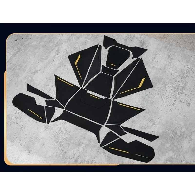 Suitable for Honda NWT150 accessories, rubber fuel tank sticker, non-slip and scratch-proof, thickened protective film