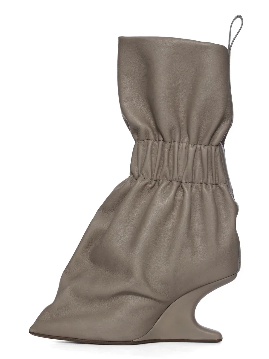 2026 new in Grey/black wedges leather punk boots pointy toe leather high heels pull on sexy cool booties luxury designer shoes