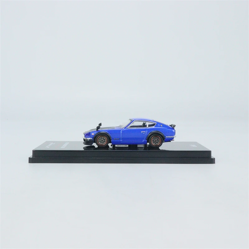 INNO64 1:64 Nissan Fairlady Z S30 Blue with carbon Hood Diecast Model Car