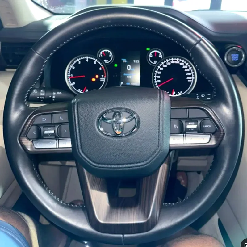 Braid Black Leather Steering Wheel Cover for Toyota Cruiser LC300 2022-2025 Car Interior Accessory
