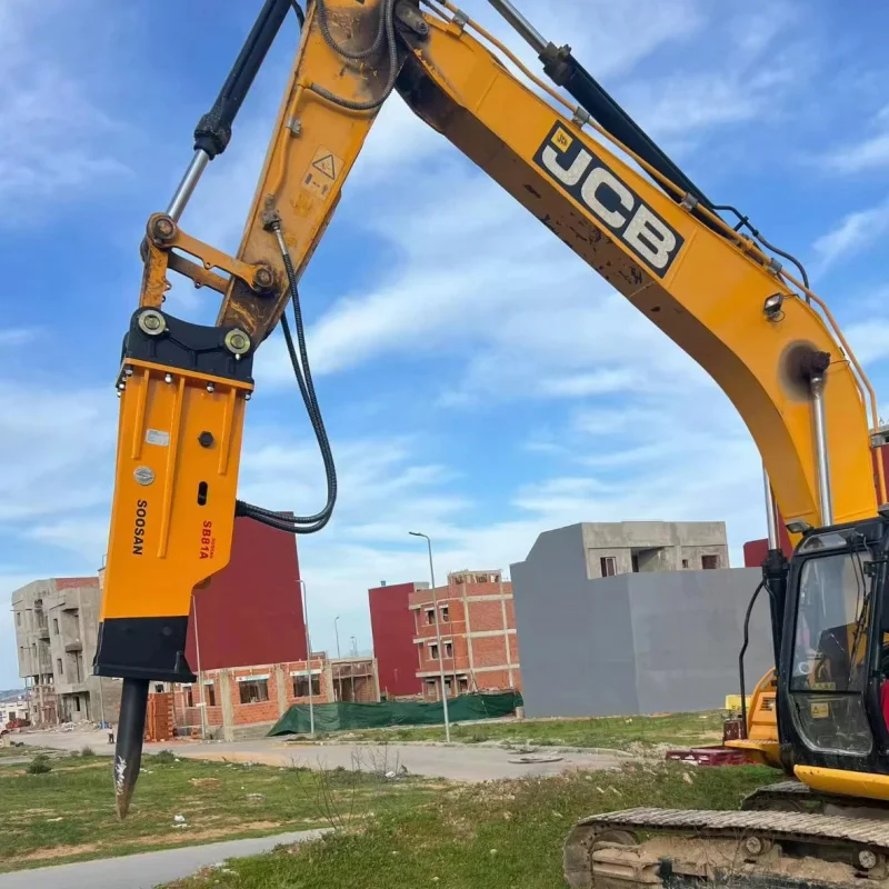 Brand New SOOSAN Breaker SB81A Box-Type Hydraulic Hammer, With Accumulator, Suitable For 18-26 Ton Excavators, Comes W