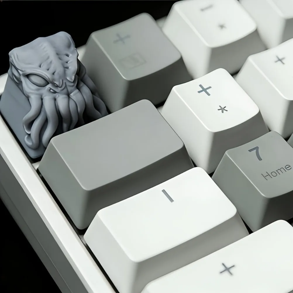 

1pc Cosmic Horror Octopus Sculpture Keycap 3D Printed Premium Mechanical Keyboard Accessory for Gaming & Movie Fans