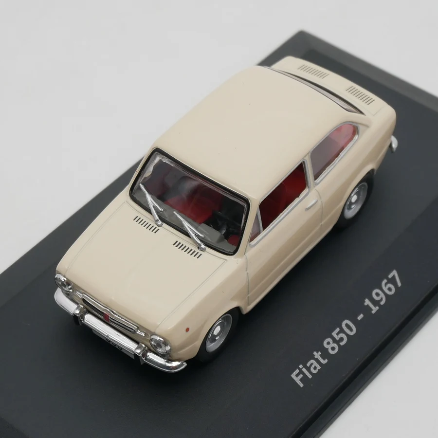 Ixo 1:43 Fiat 850 1967 Diecast Car Metal Toy Models