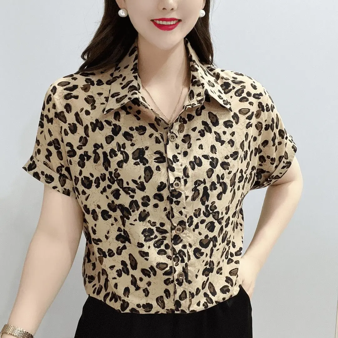 

Plus Size Summer New Fashionable Loose Slimming Print Collar Casual Top for Middle-aged Moms