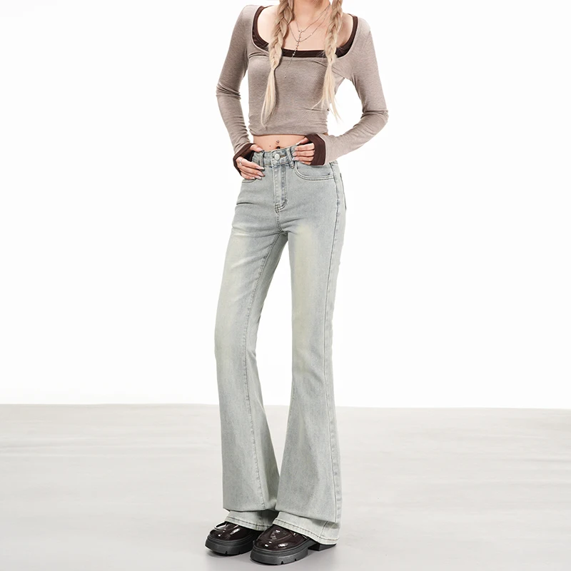 بنطلون Y2K Vintage Light Wash Flare للسيدات بقصة ضيقة من قماش الدنيم القابل للتمدد، عصري لطيف وأنيق