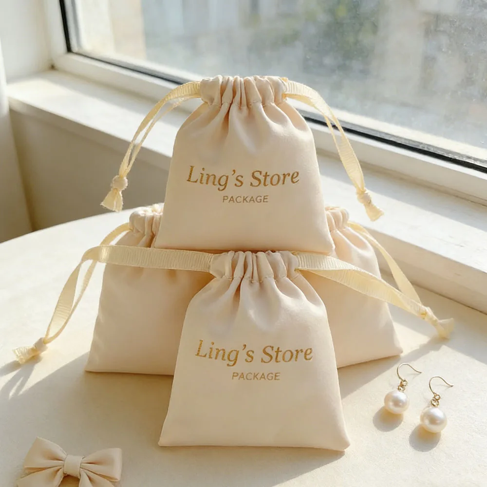 

50Pcs Personalized Beige Silk Satin Jewelry Drawstring Gift Bag Print Logo Packaging Pouch for Rings Wedding Favors Guests Candy