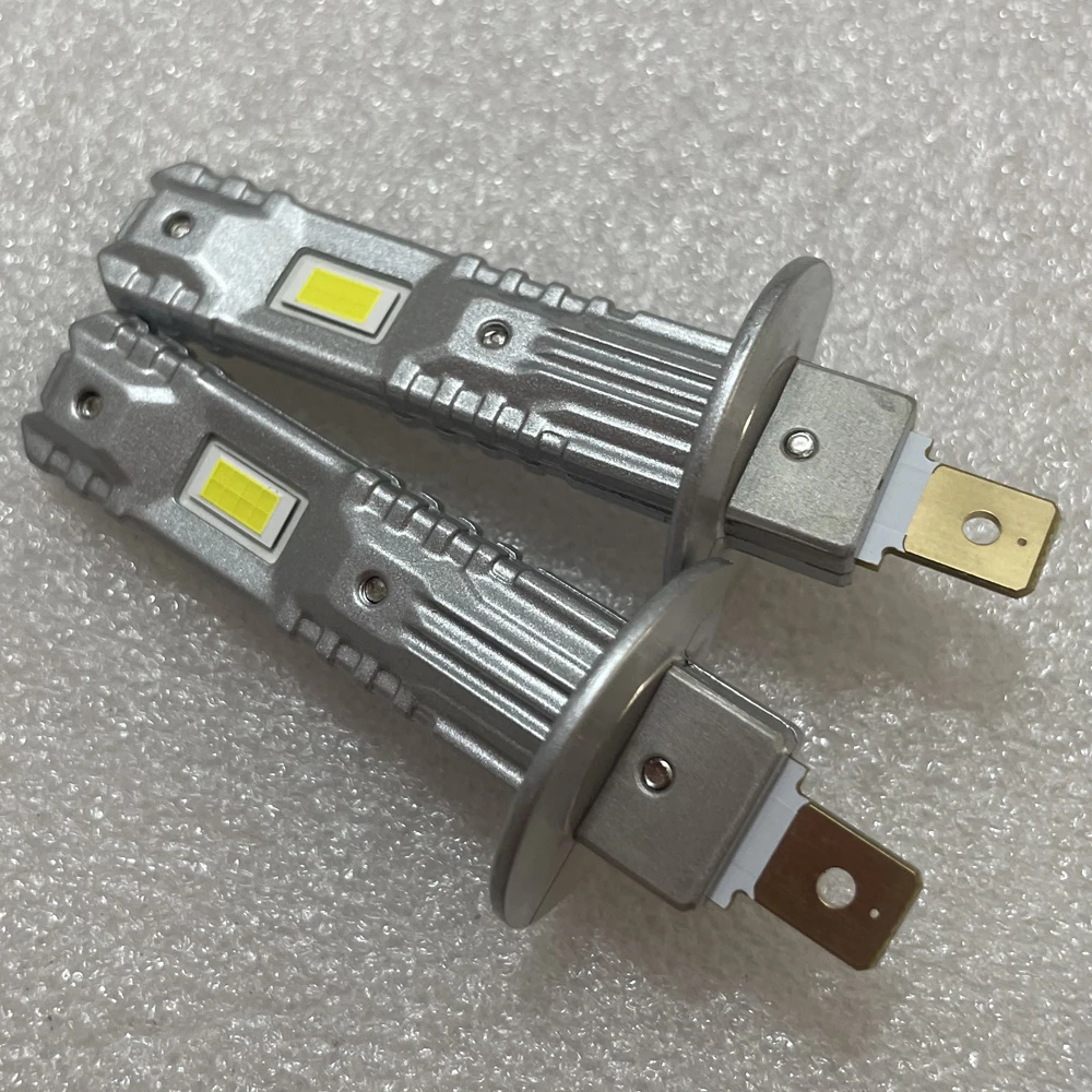 2-個-h1-led-ヘッドライト-p145s-gc