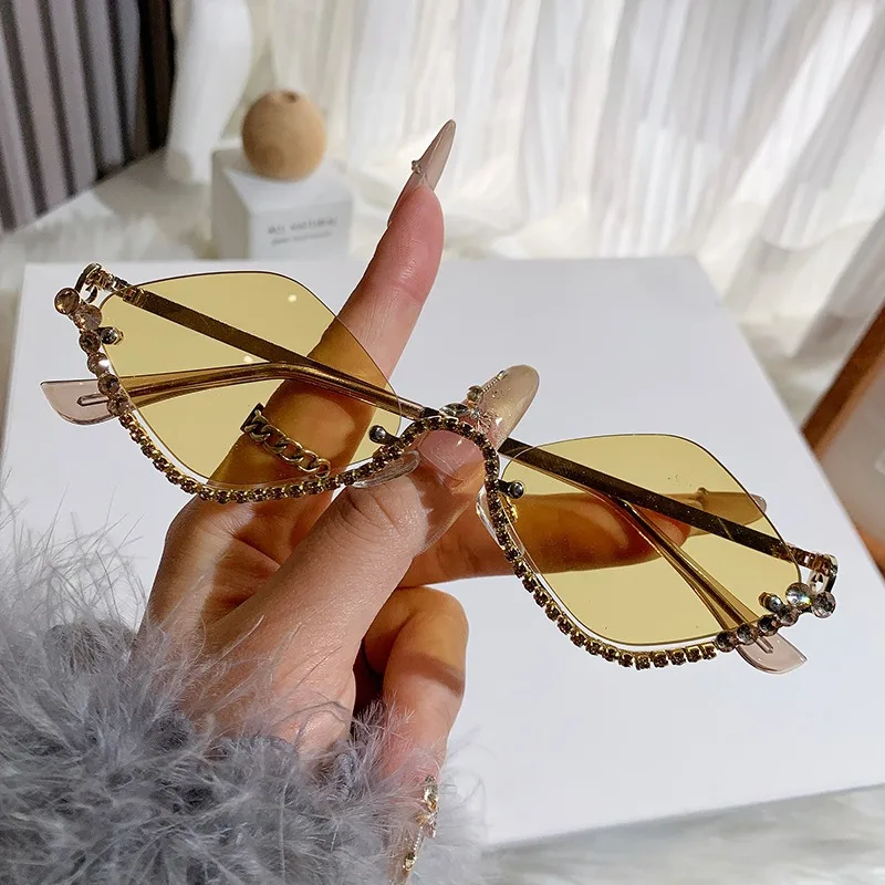 

New Diamond Vintage Trendy rhombus Sunglasses Women For Female Luxury Sun Glasses Punk Popular Half Frame Rhinestone Eyewears